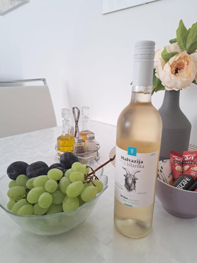 Apartman Melita Galižana Екстериор снимка